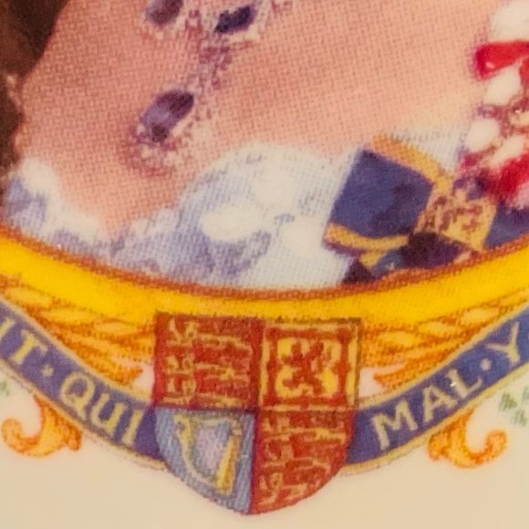 Lane End Pottery Queen Elizabeth 50 Years Reign ER Fine Bone China England Cup - Picture 9 of 9